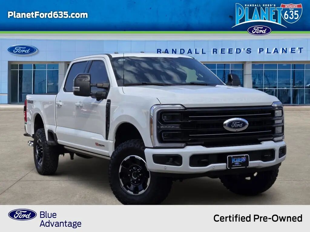 2025 Ford F-250 Super Duty Platinum — photo 1 of 7