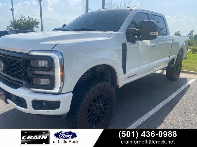2024 Ford F-250 Super Duty Lariat — photo 1 of 7