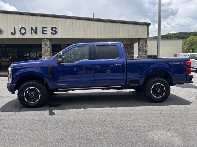 2026 Ford F-250 Super Duty Platinum — photo 1 of 26