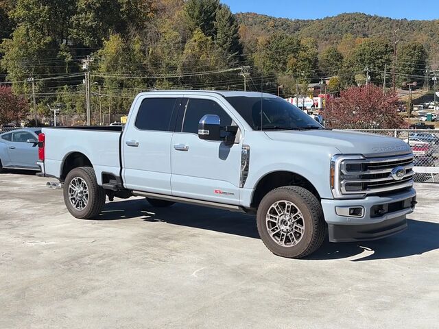2025 Ford F-250 Super Duty Platinum