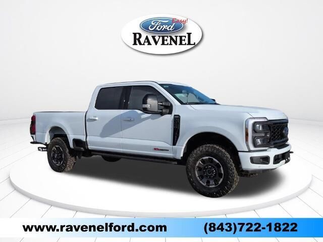 2024 Ford F-250 Super Duty Lariat — photo 1 of 26