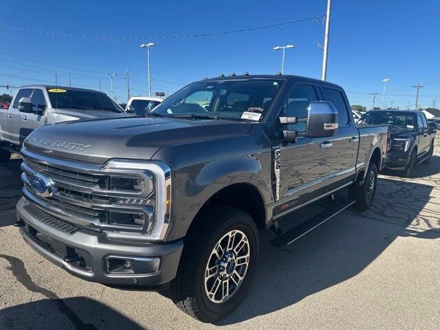 2025 Ford F-250 Super Duty Platinum