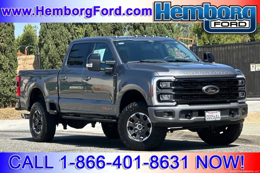 2024 Ford F-250 Super Duty Lariat — photo 1 of 19