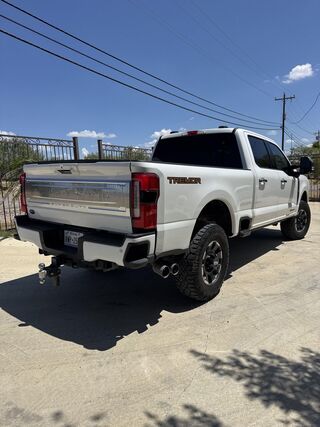 2024 Ford F-250 Super Duty Platinum
