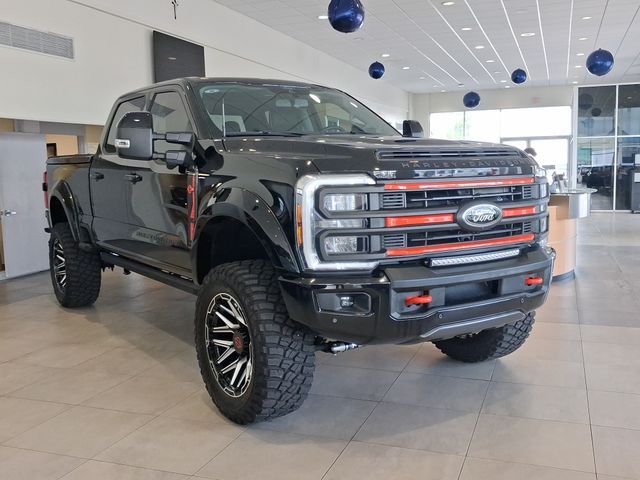 2024 Ford Super Duty F-250 SRW Lariat — photo 1 of 13