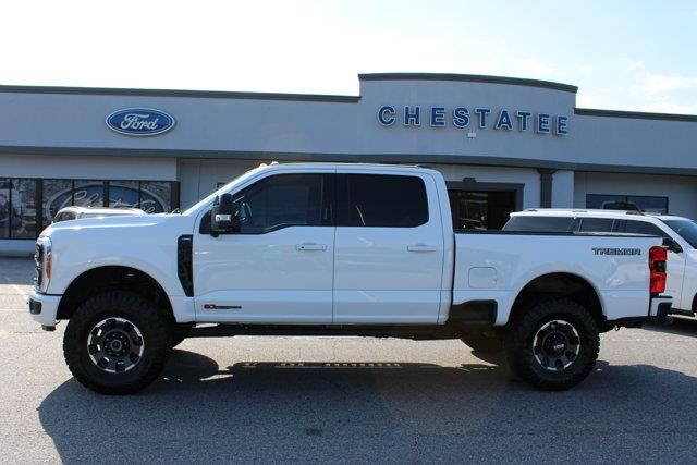 2023 Ford F-250 Super Duty Lariat — photo 1 of 26