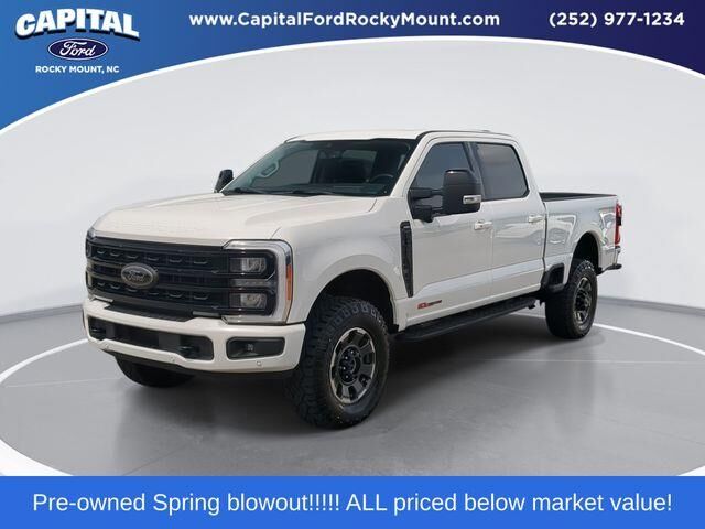 2023 Ford F-250 Super Duty Lariat — photo 1 of 13
