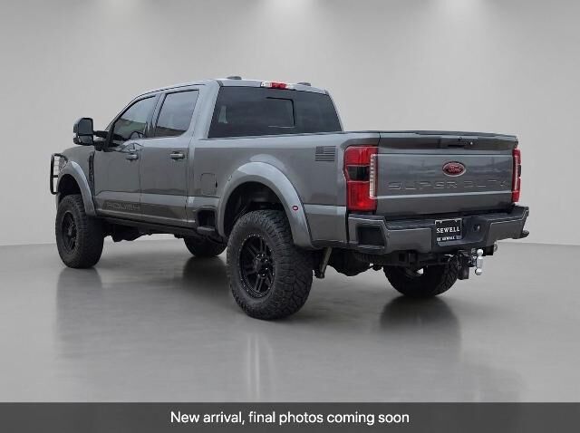 2024 Ford F-250 Super Duty Lariat — photo 1 of 26