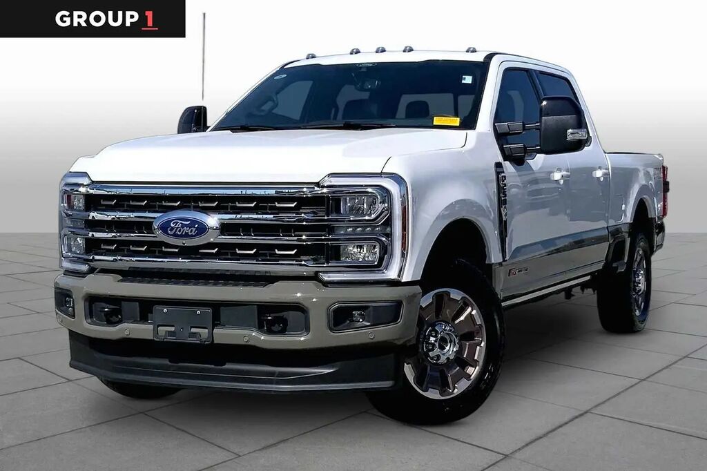 2026 Ford F-250 Super Duty Platinum — photo 1 of 25