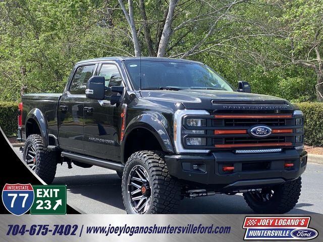 2024 Ford F-250 Super Duty Lariat — photo 1 of 26