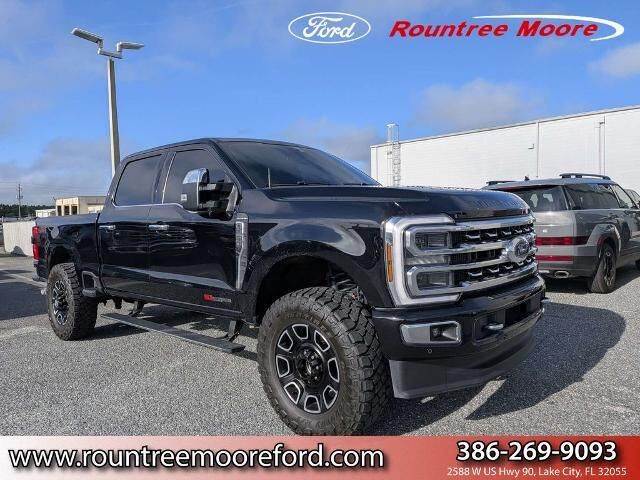 2024 Ford F-250 Super Duty Platinum — photo 1 of 13