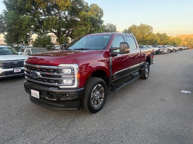 2025 Ford F-250 Super Duty King Ranch — photo 1 of 26