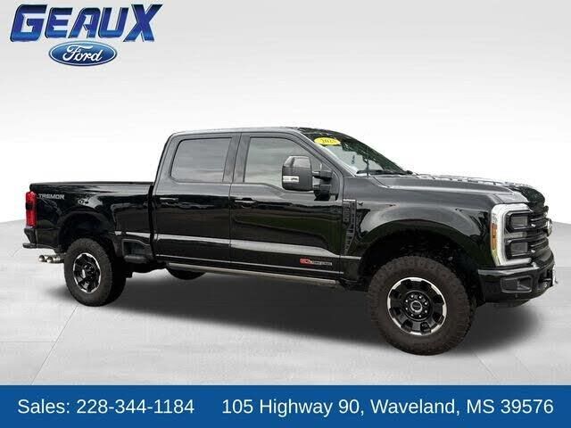 2025 Ford F-250 Super Duty Platinum — photo 1 of 1