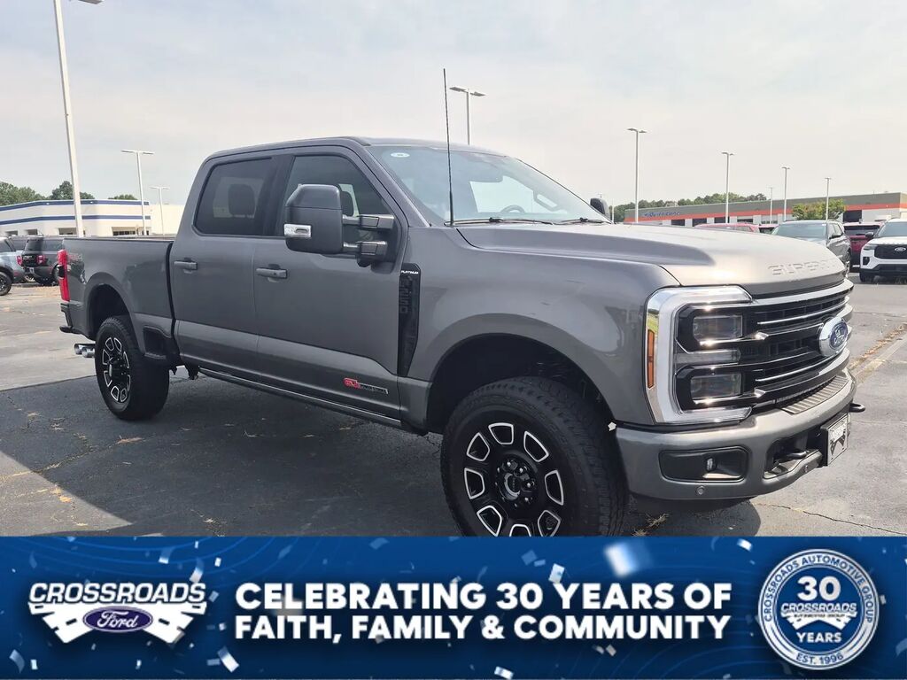 2026 Ford F-250 Super Duty Platinum — photo 1 of 14