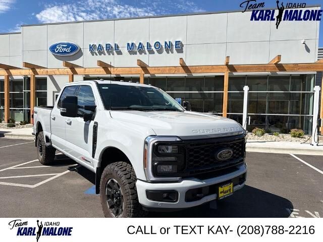 2026 Ford F-250 Super Duty Lariat — photo 1 of 5