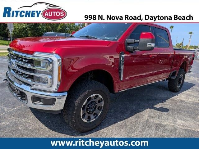 2023 Ford F-250 Super Duty Lariat — photo 1 of 13