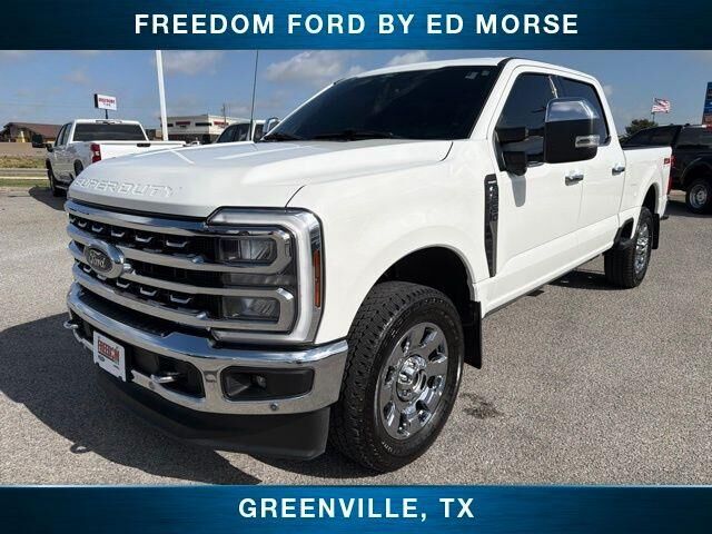 2024 Ford F-250 Super Duty Lariat — photo 1 of 26