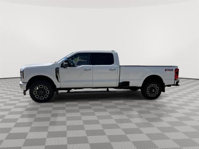 2024 Ford F-250 Super Duty Platinum — photo 1 of 5