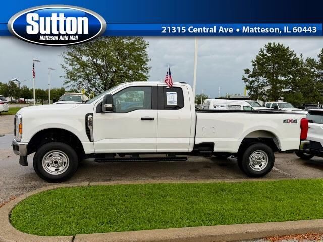 2024 Ford F-250 Super Duty Lariat — photo 1 of 20