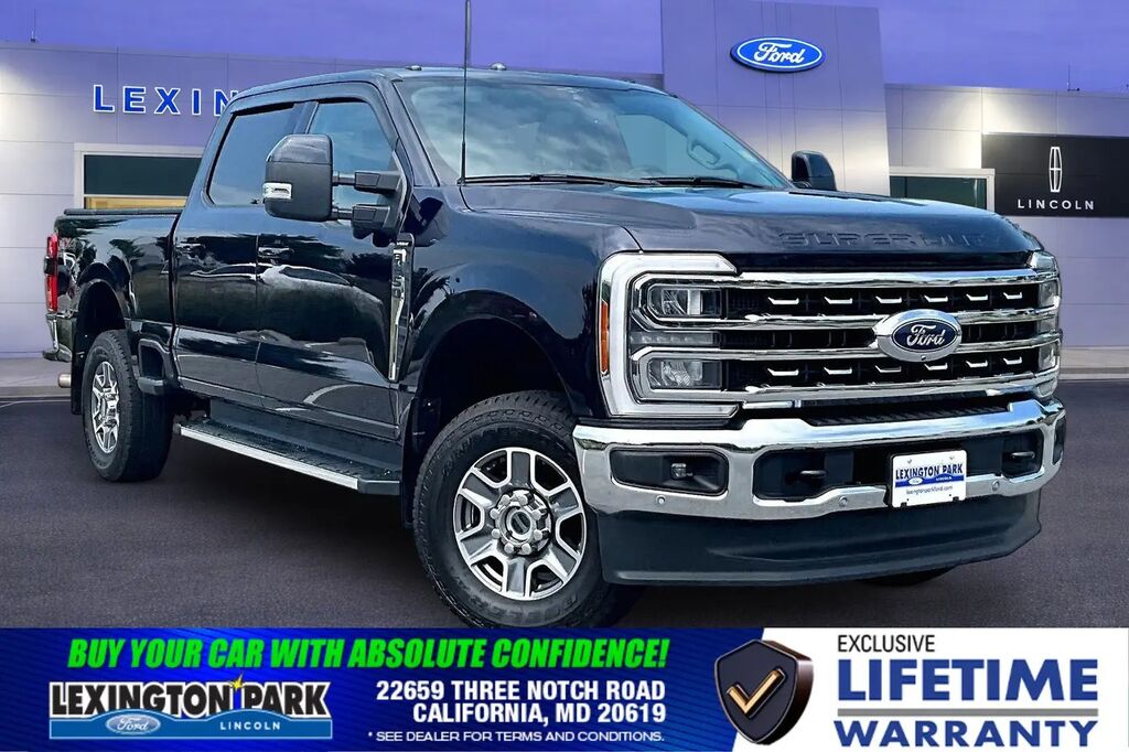 2023 Ford F-250 Super Duty Lariat — photo 1 of 13