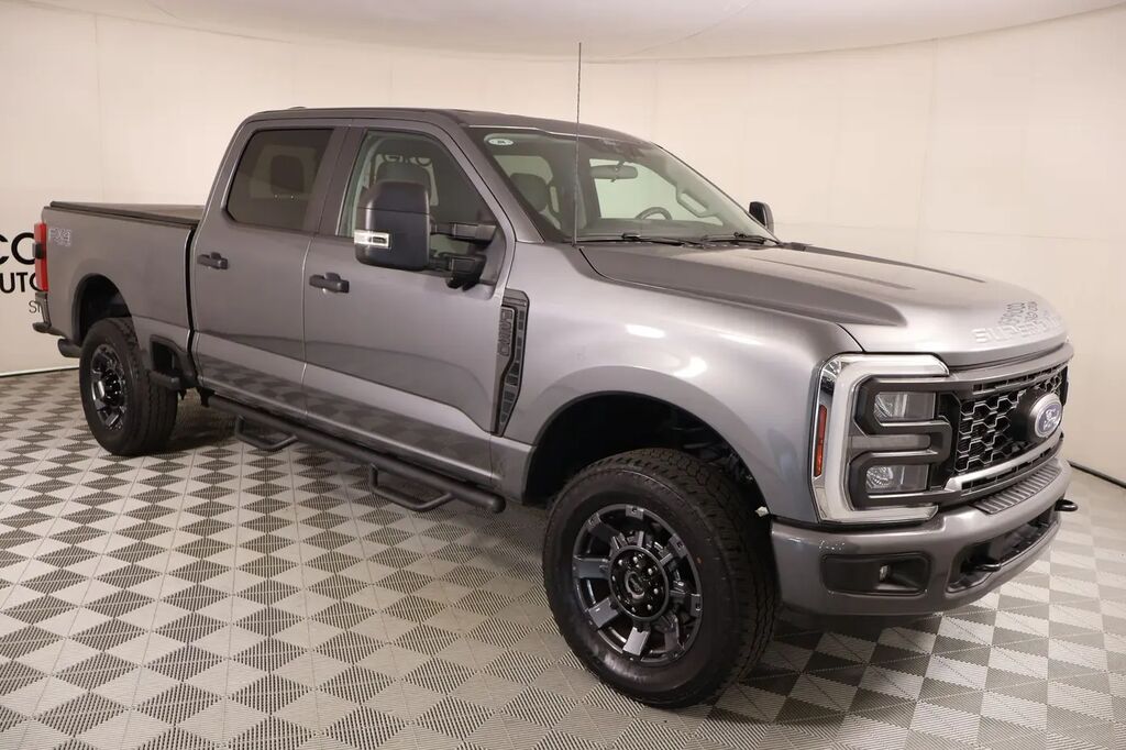 2024 Ford F-250 Super Duty XL — photo 1 of 13