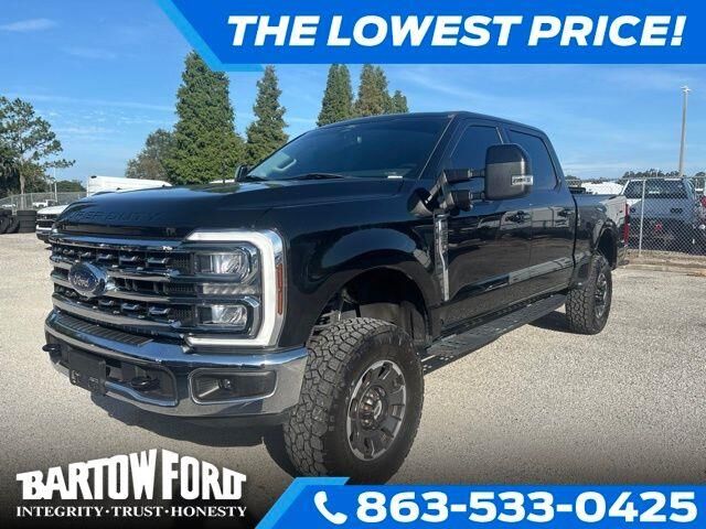 2024 Ford F-250 Super Duty Lariat — photo 1 of 12