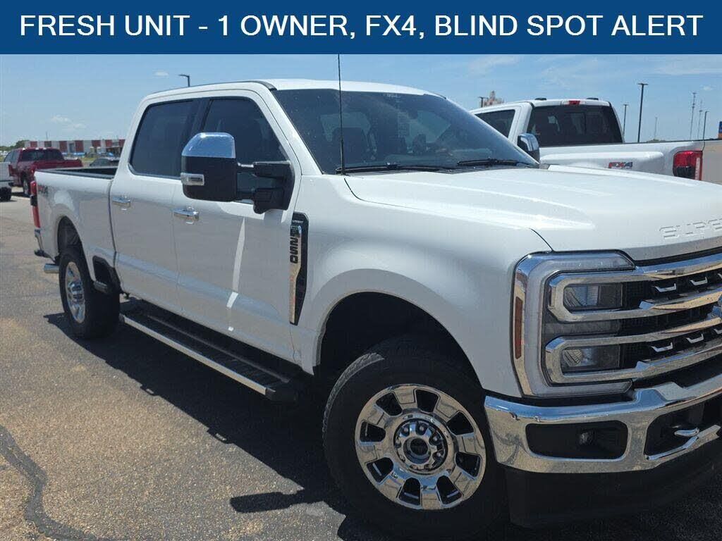 2024 Ford F-250 Super Duty Lariat — photo 1 of 4
