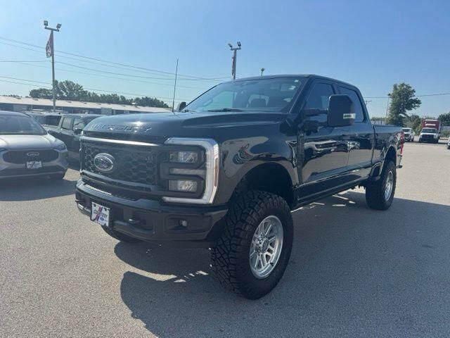 2024 Ford F-250 Super Duty XL — photo 1 of 30