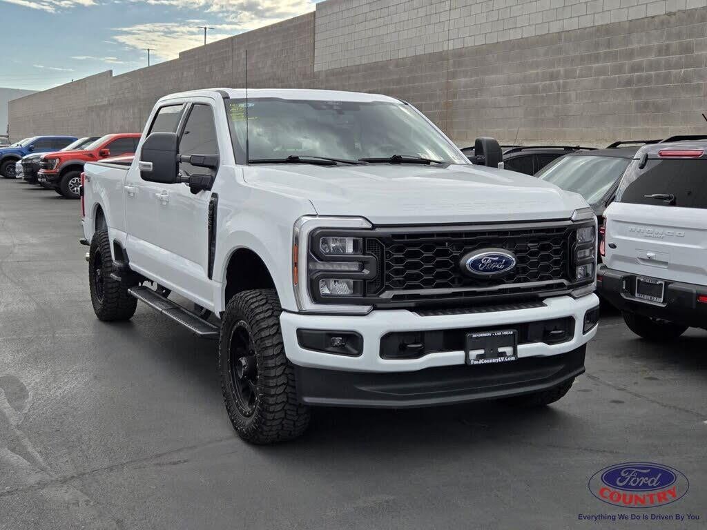 2024 Ford F-250 Super Duty XLT — photo 1 of 1