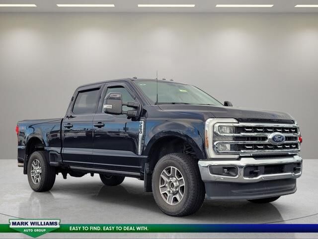 2024 Ford F-250 Super Duty Lariat — photo 1 of 49