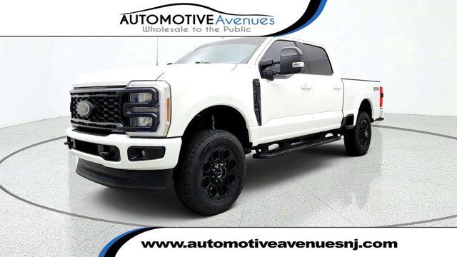 2024 Ford Super Duty F-250 SRW LARIAT — photo 1 of 2