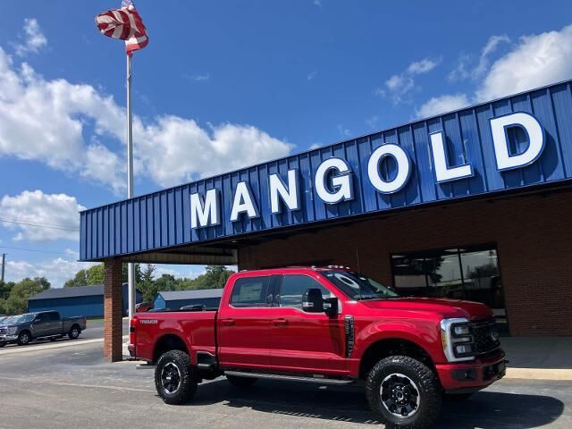 2026 Ford F-250 Super Duty Lariat — photo 1 of 13