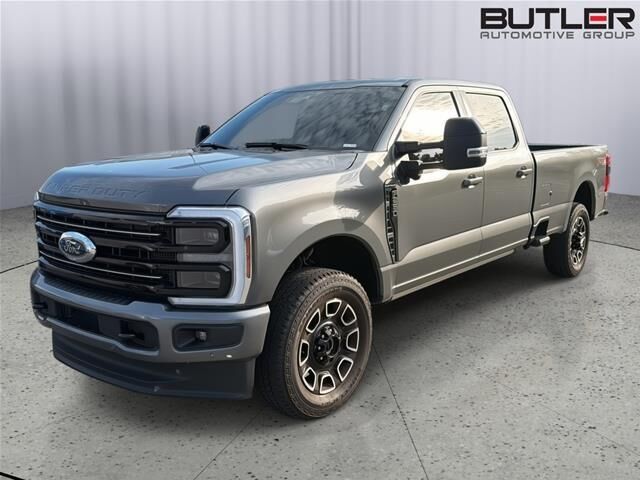 2025 Ford F-250 Super Duty Platinum — photo 1 of 10