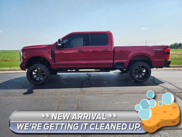 2024 Ford F-250 Super Duty XLT — photo 1 of 13