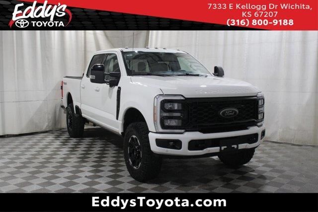 2025 Ford F-250 Super Duty Lariat — photo 1 of 13