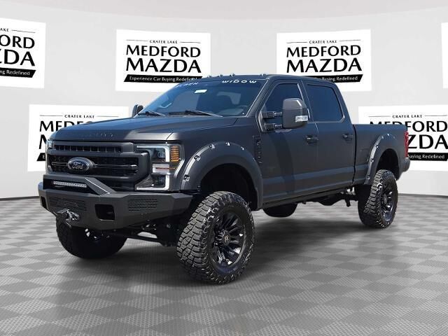 2022 Ford F-250 Super Duty Lariat — photo 1 of 13