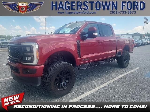 2023 Ford F-250 Super Duty Lariat — photo 1 of 13