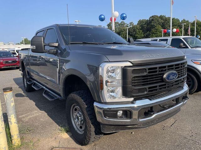 2025 Ford F-250 Super Duty XL — photo 1 of 36