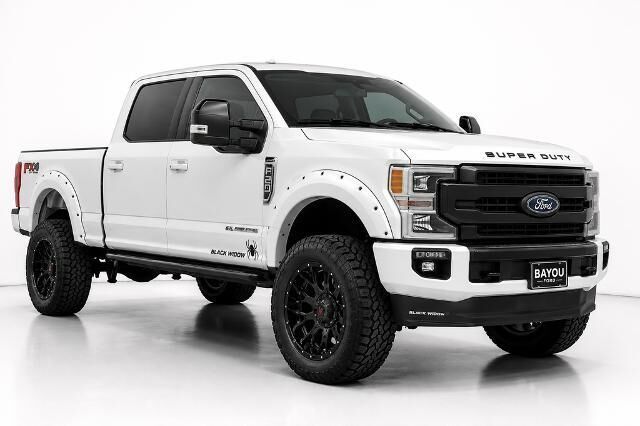 2021 Ford F-250 Super Duty Lariat — photo 1 of 10