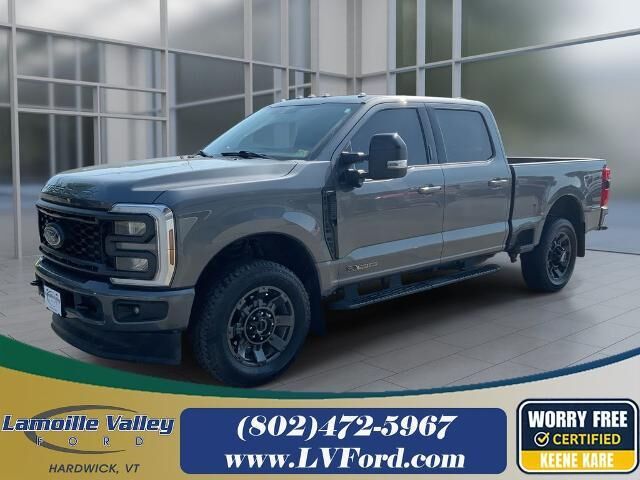 2024 Ford F-250 Super Duty Lariat — photo 1 of 26