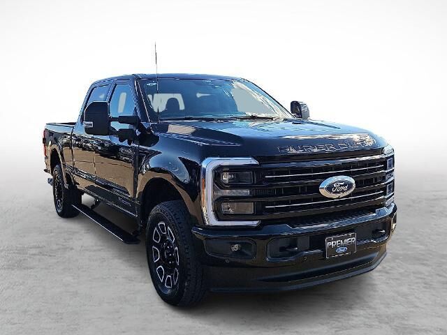 2025 Ford F-250 Super Duty Platinum