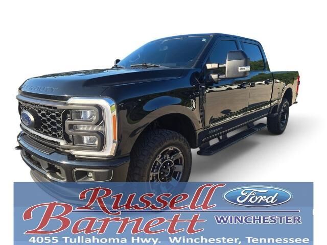 2023 Ford F-250 Super Duty Lariat — photo 1 of 26