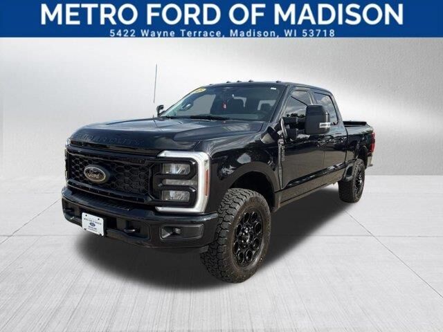 2025 Ford F-250 Super Duty XLT — photo 1 of 13