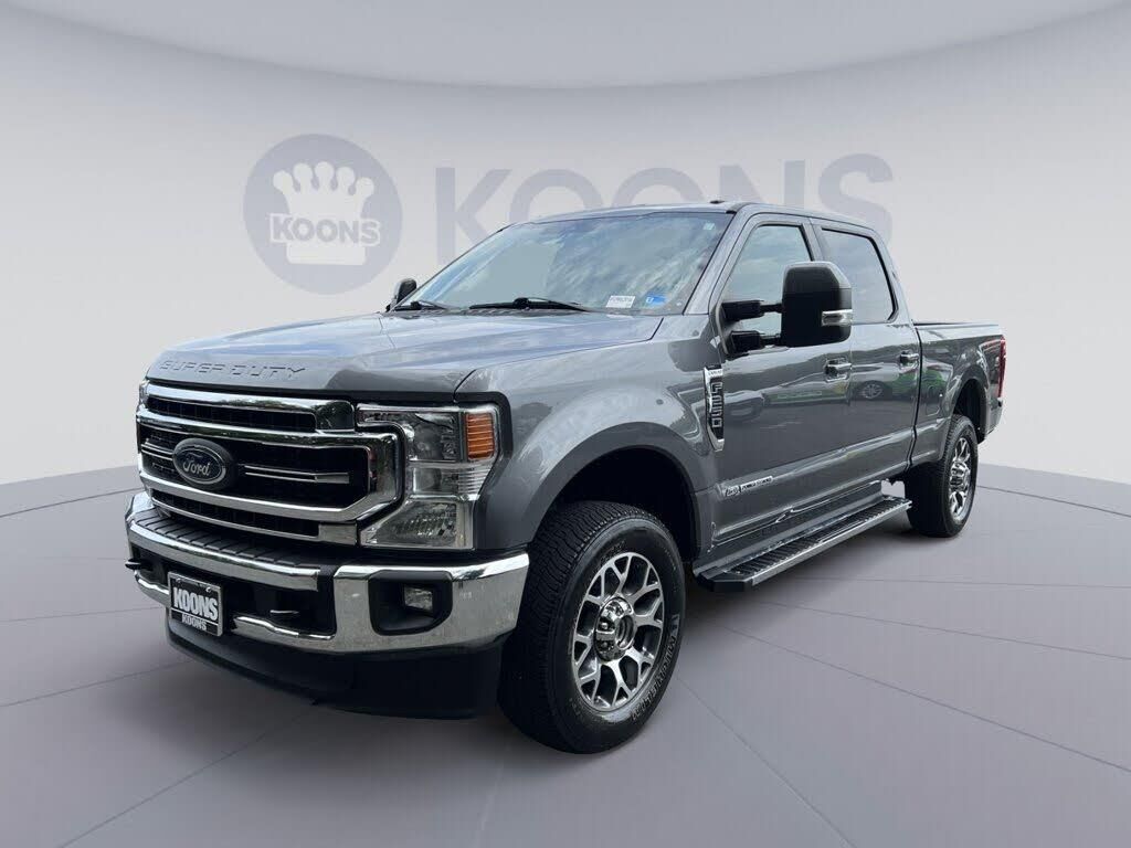 2021 Ford F-250 Super Duty Lariat — photo 1 of 3