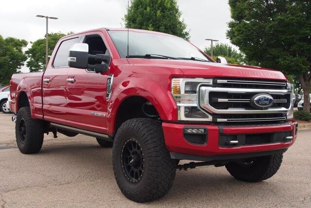2022 Ford F-250 Super Duty Platinum — photo 1 of 3