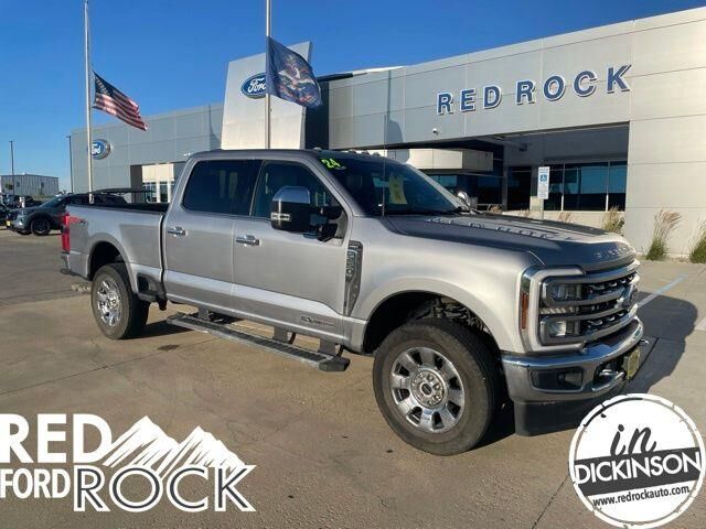 2024 Ford F-250 Super Duty Lariat — photo 1 of 26