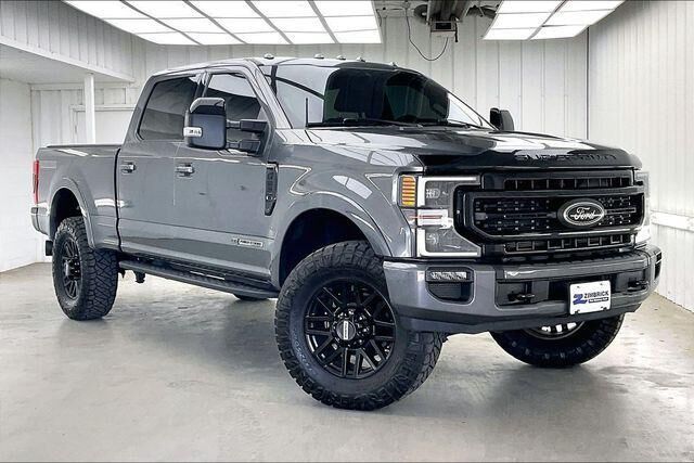 2022 Ford F-250 Super Duty Lariat — photo 1 of 13