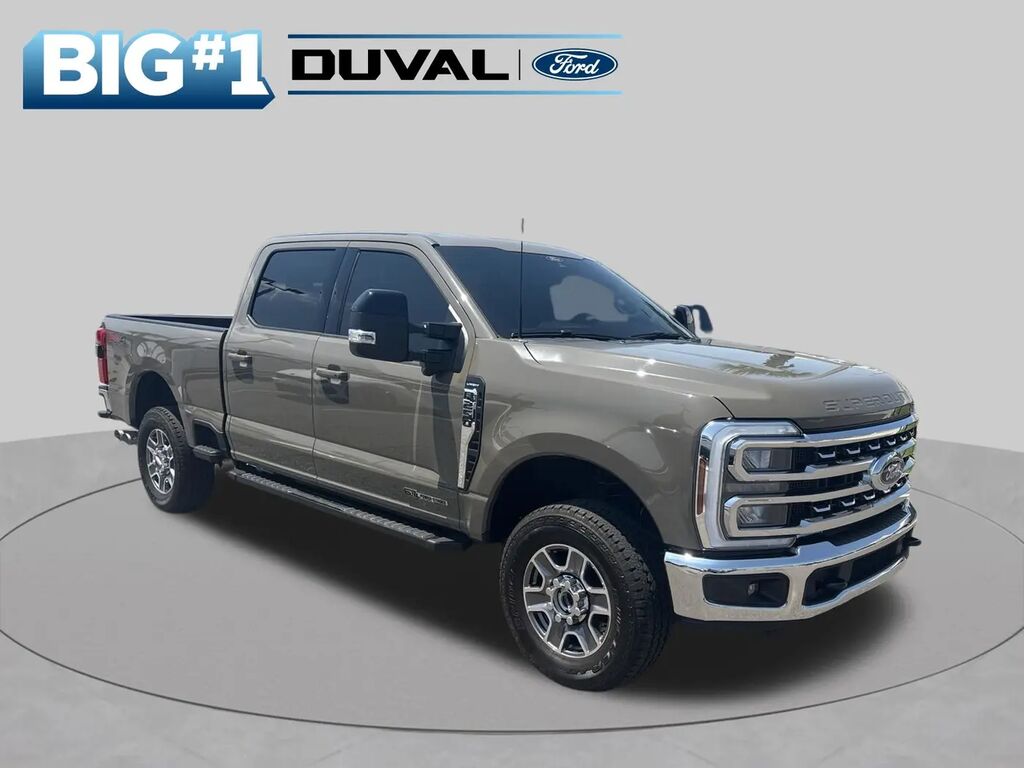 2026 Ford F-250 Super Duty Lariat — photo 1 of 26