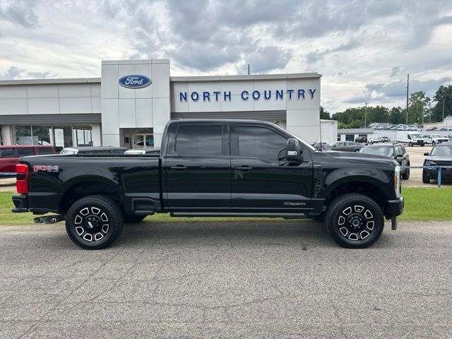 2026 Ford Super Duty F-250 SRW Platinum — photo 1 of 13