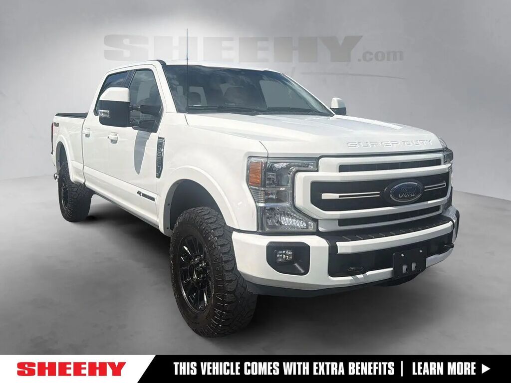 2022 Ford F-250 Super Duty Lariat — photo 1 of 26